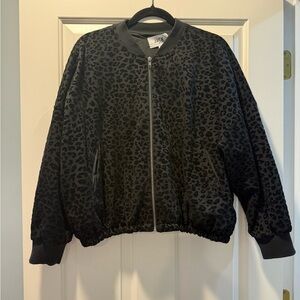Leopard bomber jacket